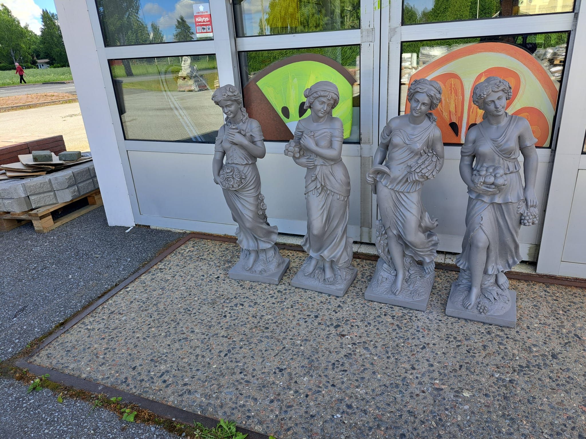 Image 6/6