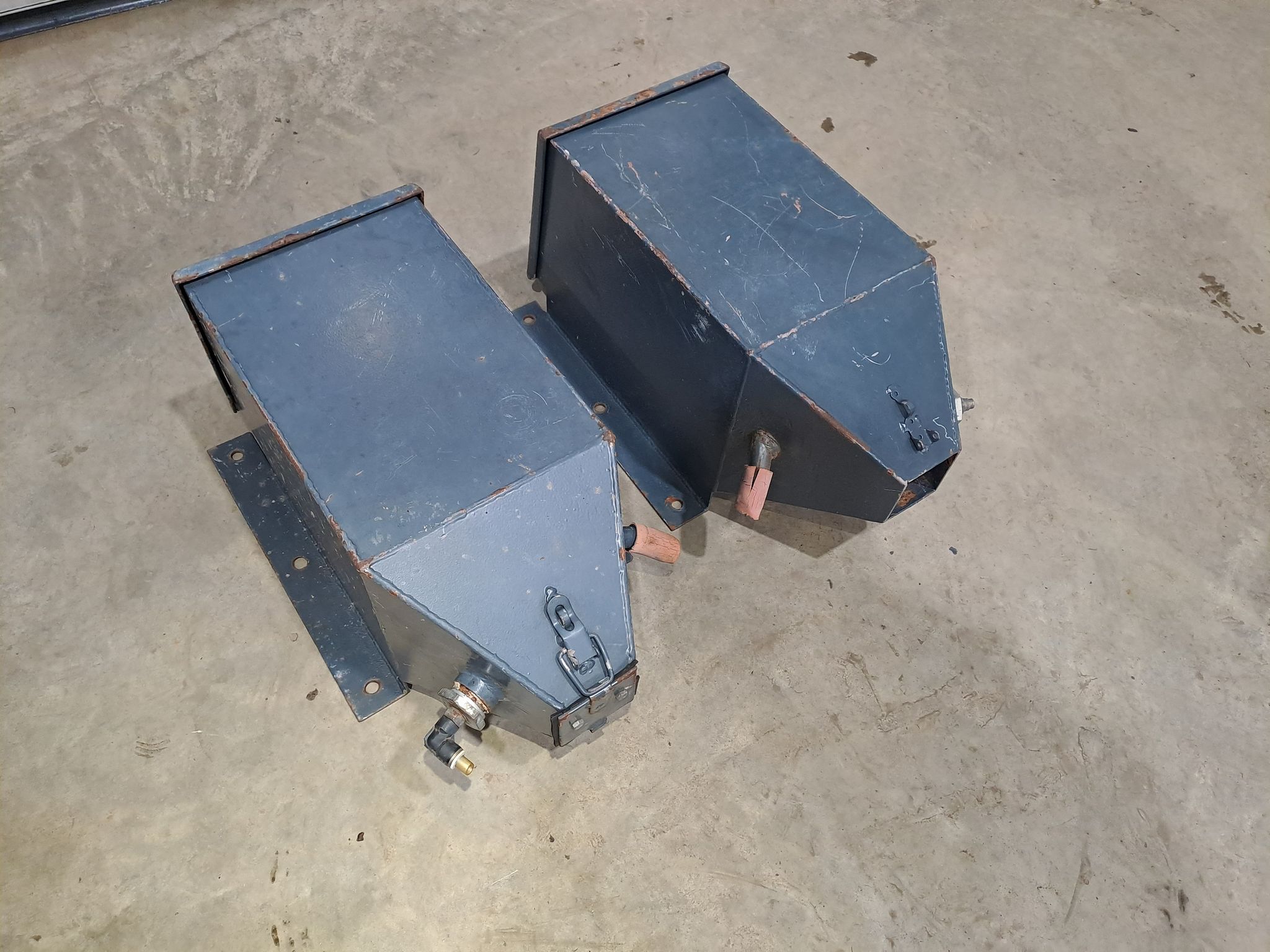 Image 3/14