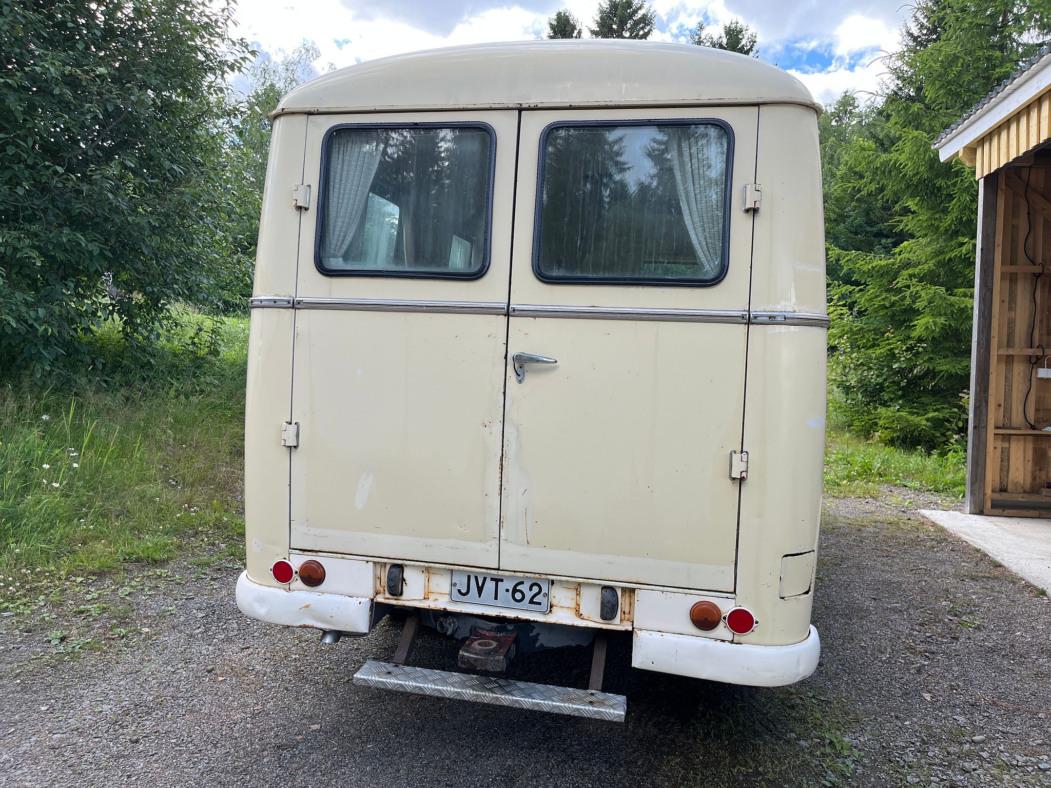 Image 7/34