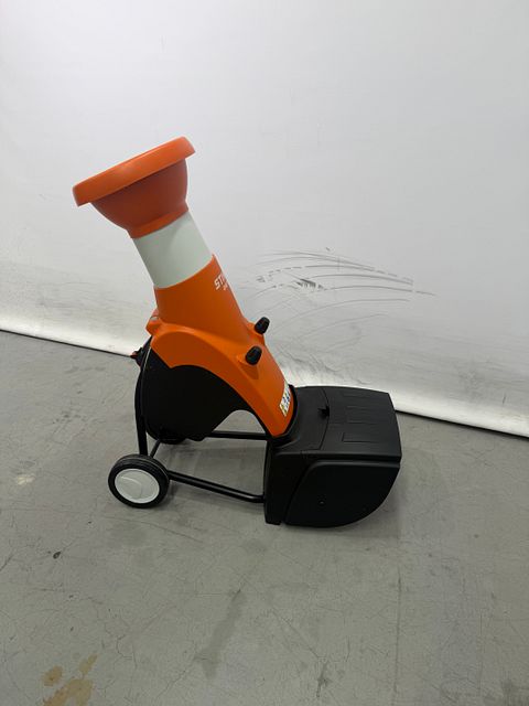 Image 2/6