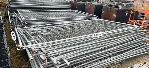 Image 1/2