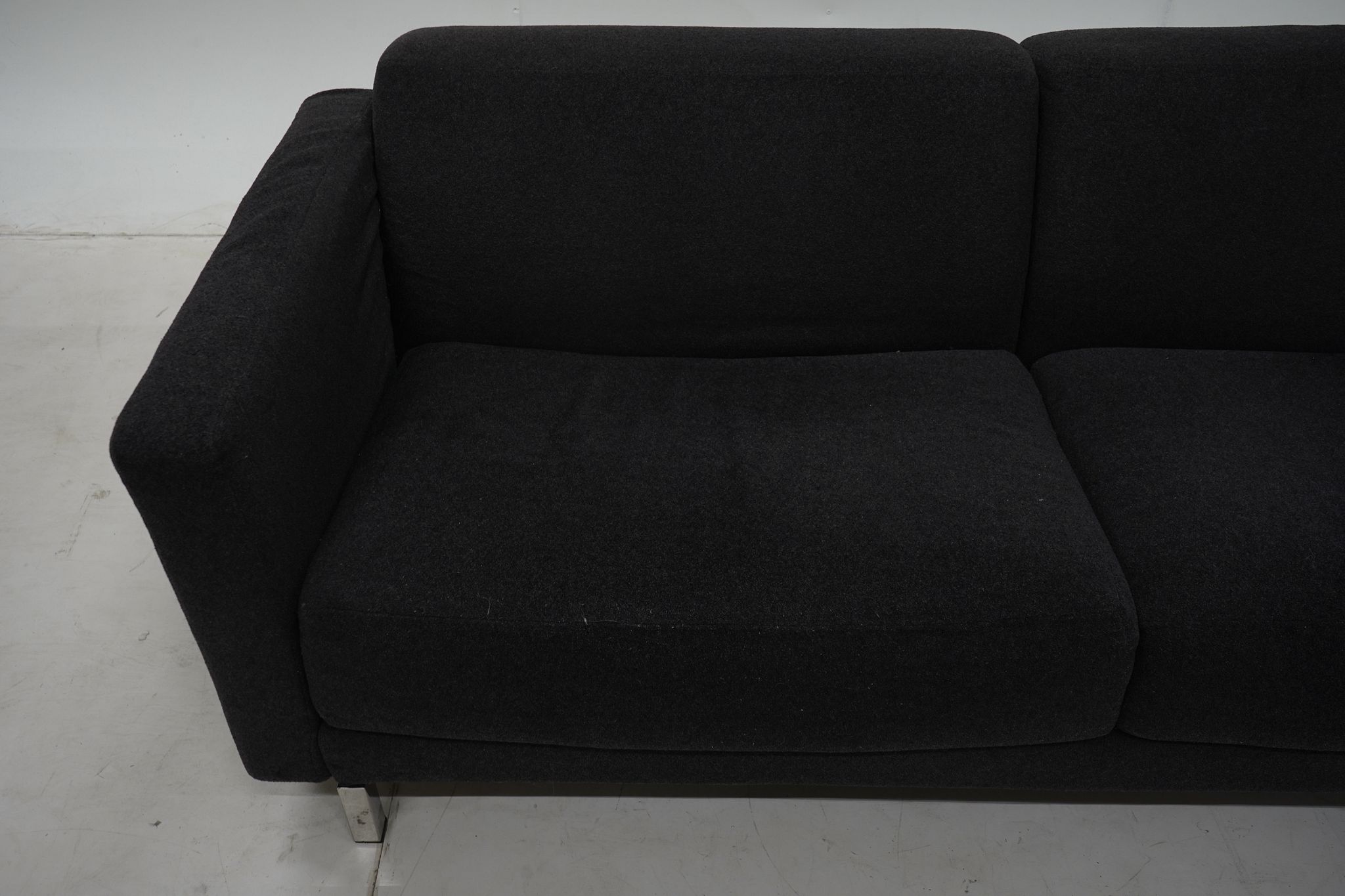 Image 3/9