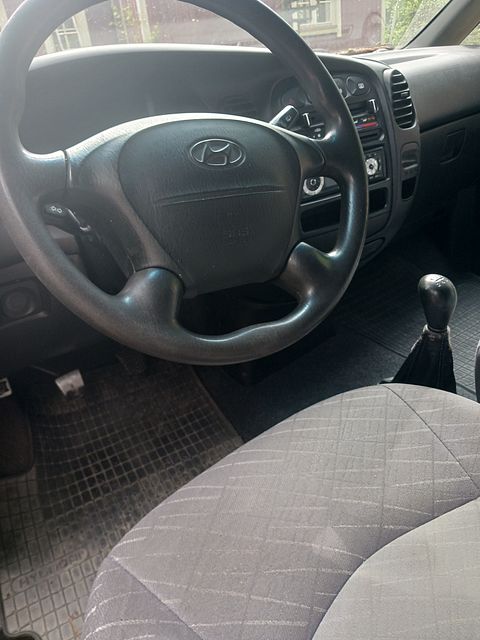 Image 7/10