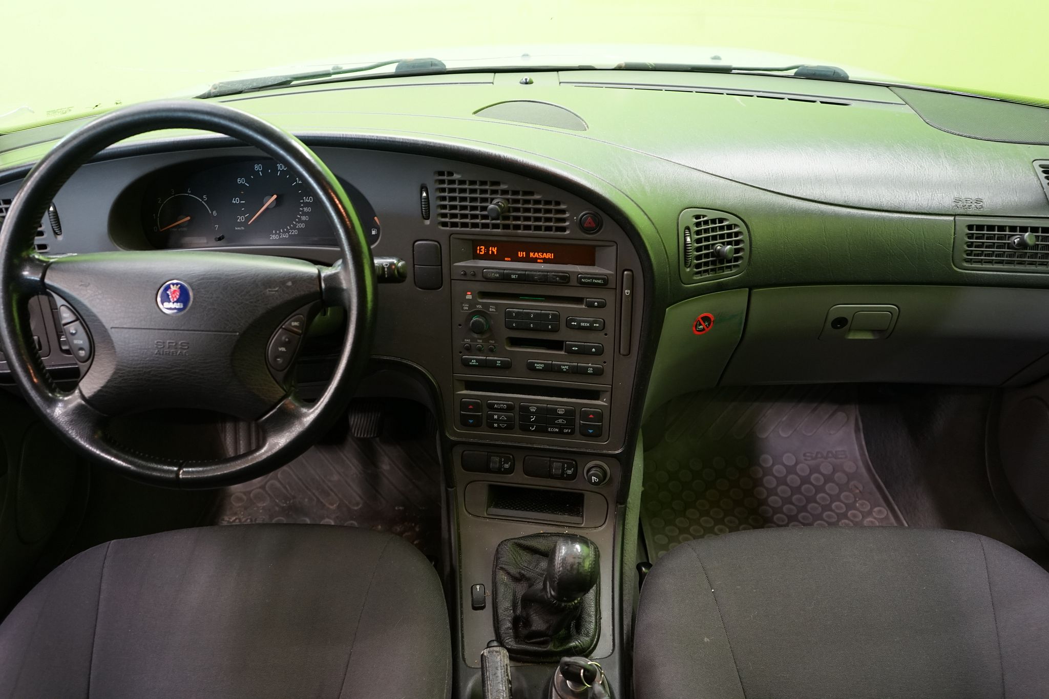 Image 7/35
