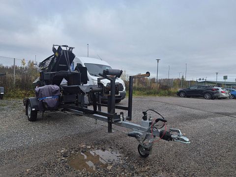 Image 3/6