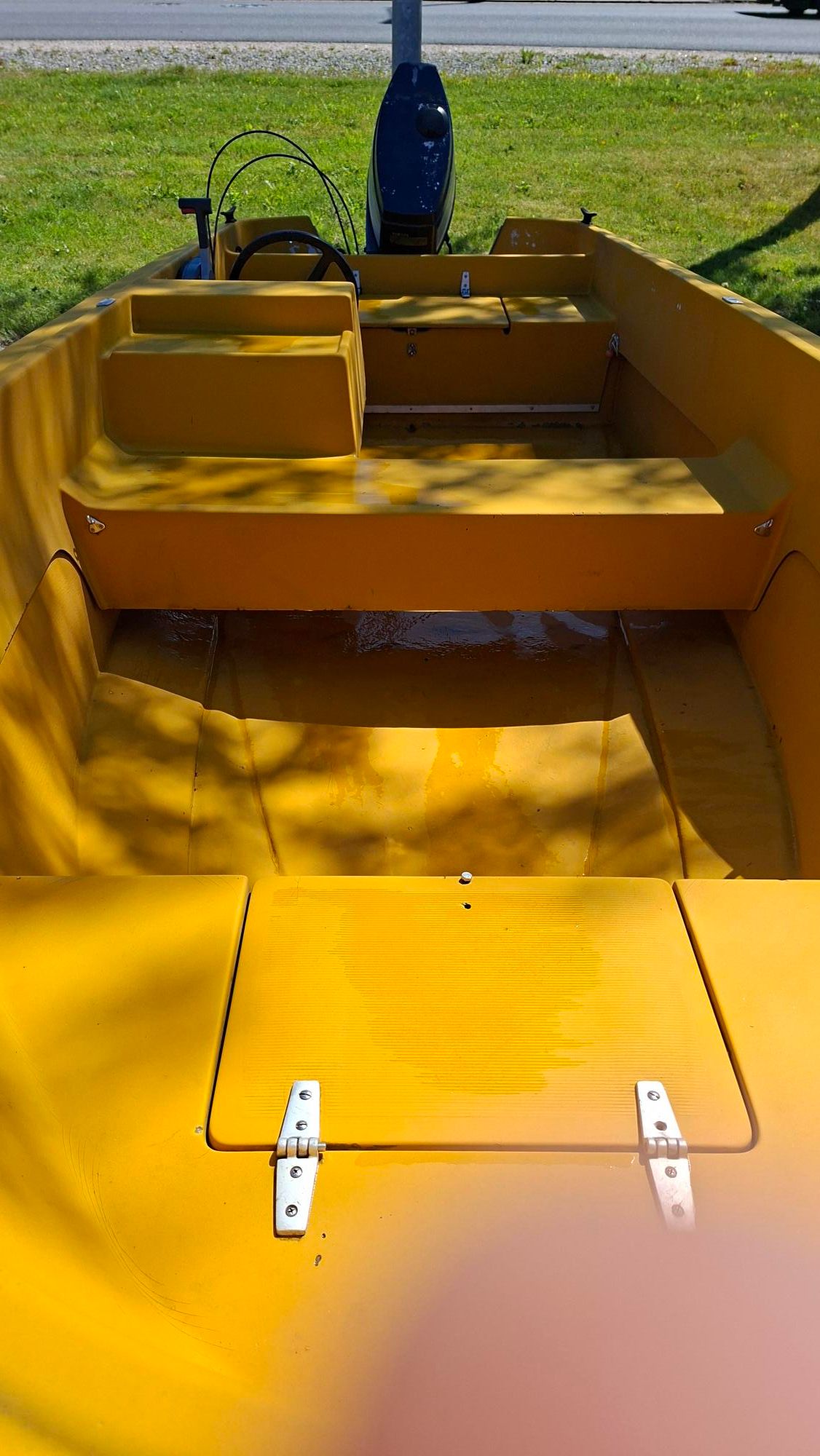 Image 6/9