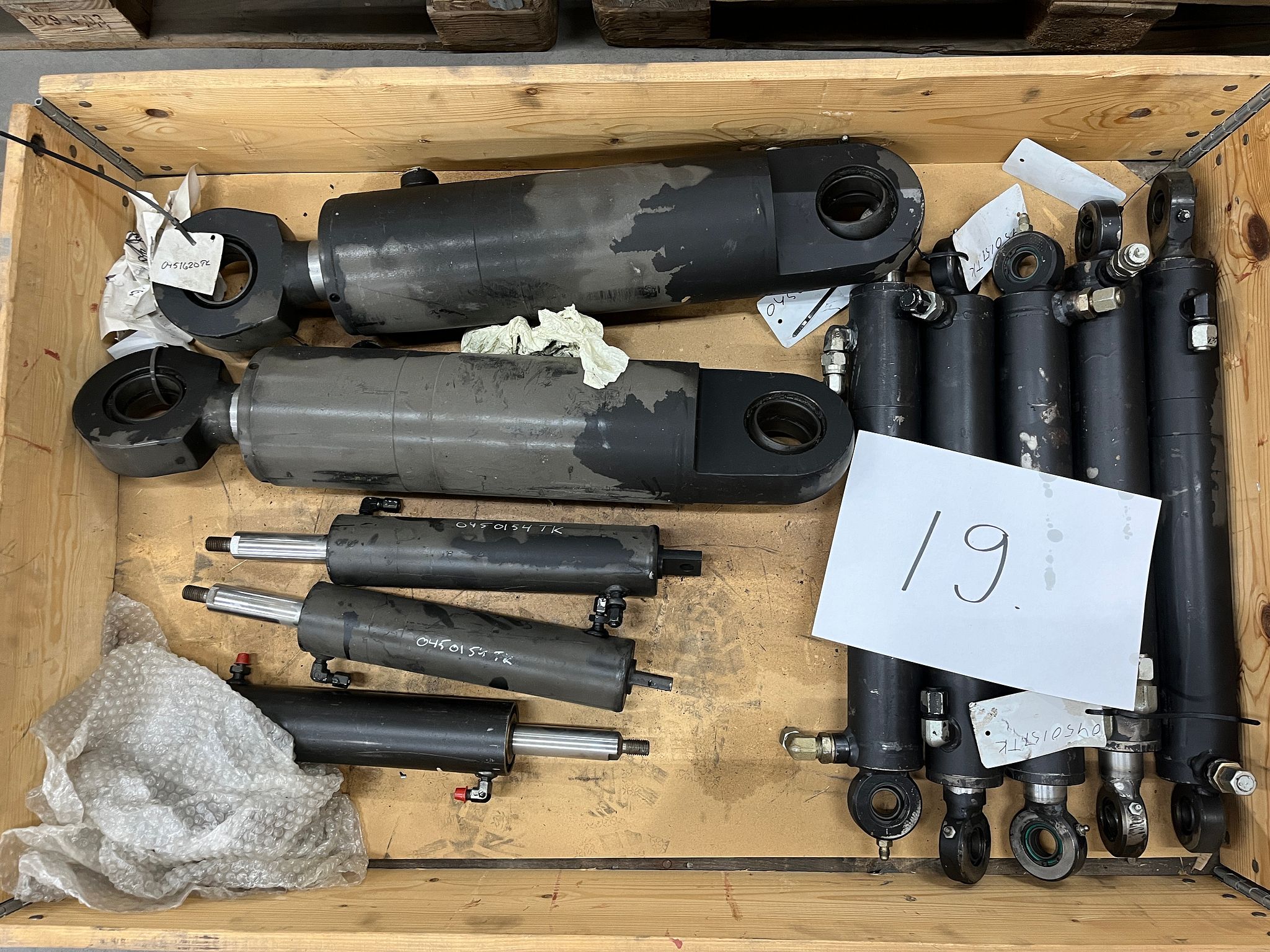 Image 1/1