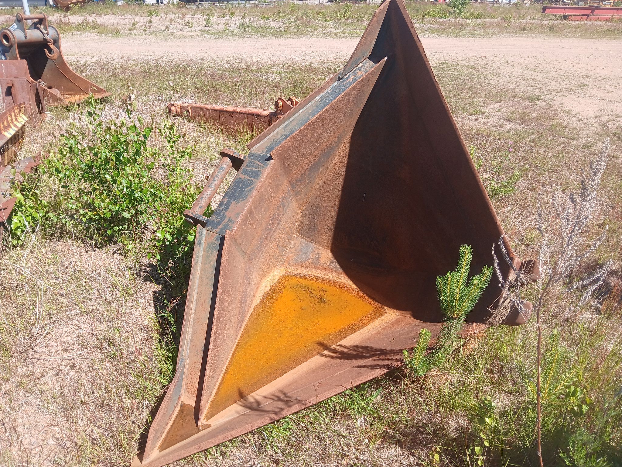 Image 2/10