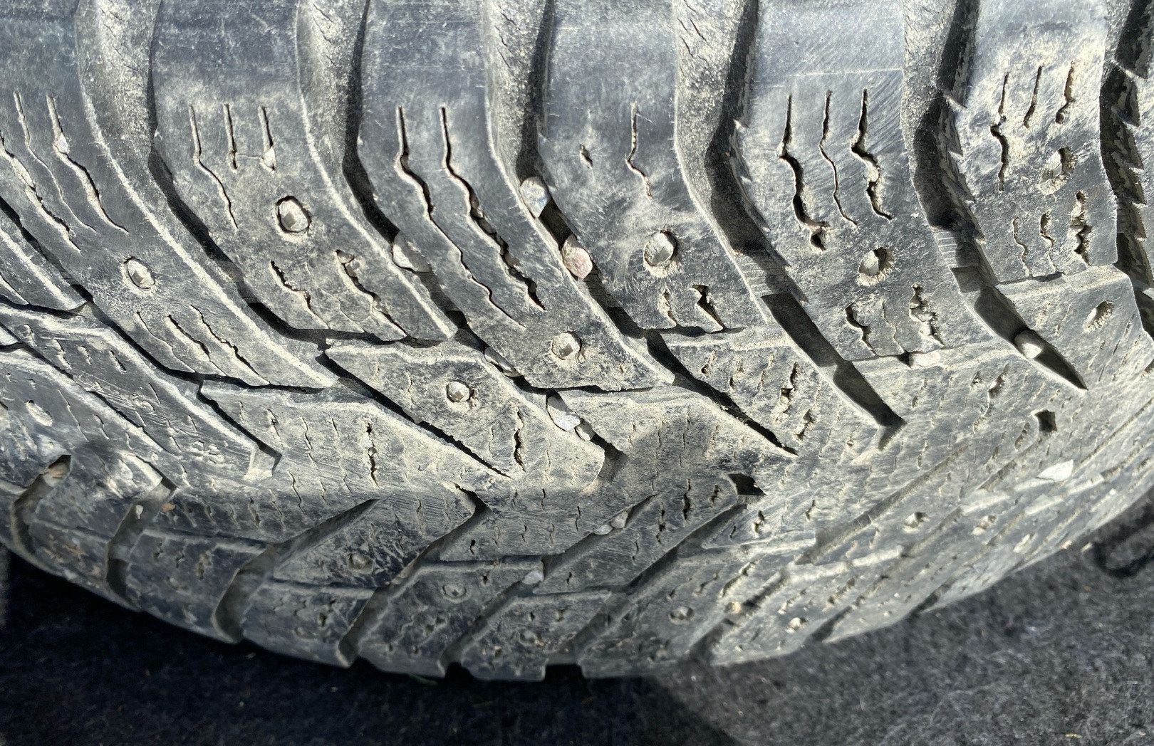 Image 23/27