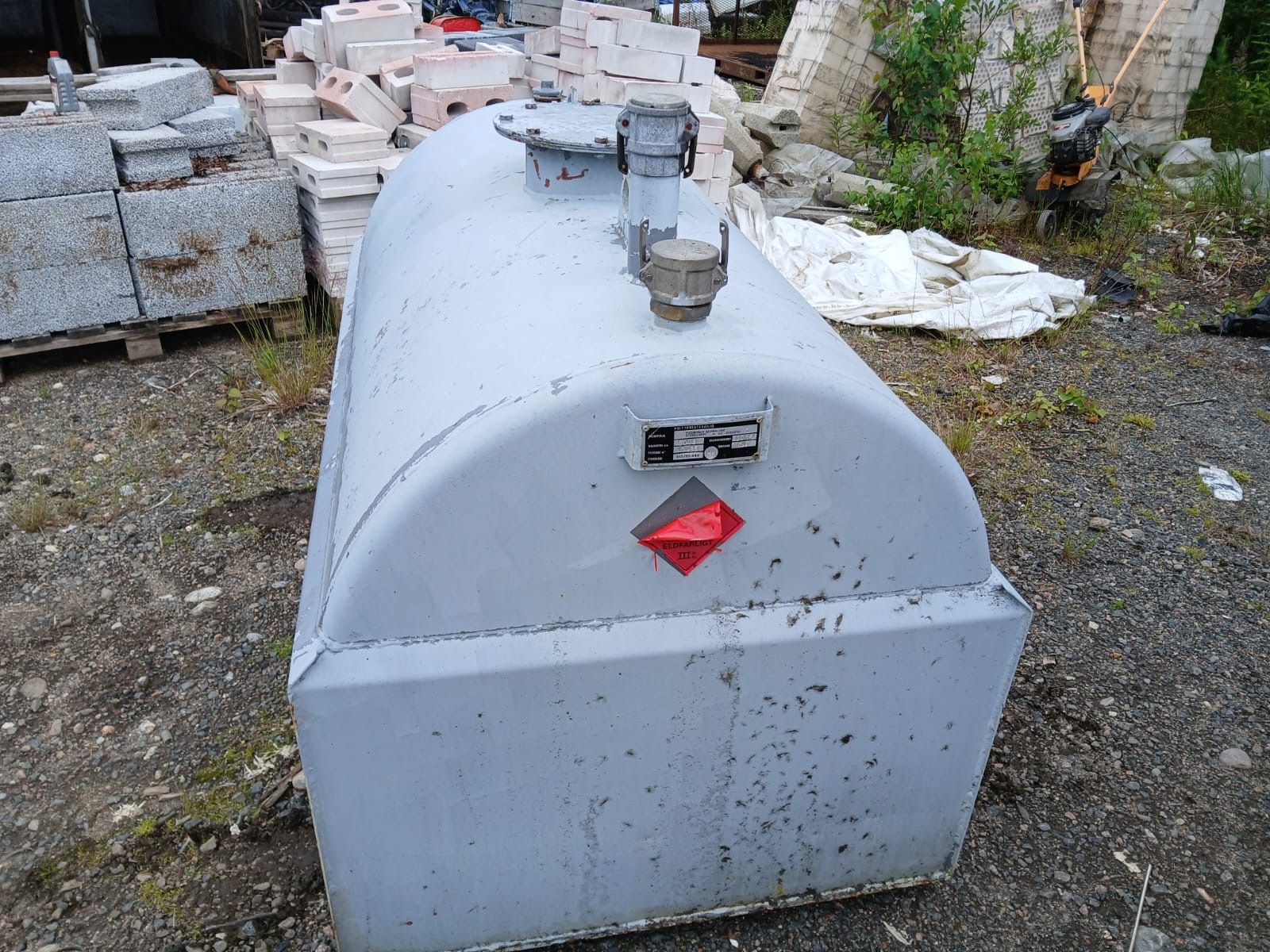 Image 3/4