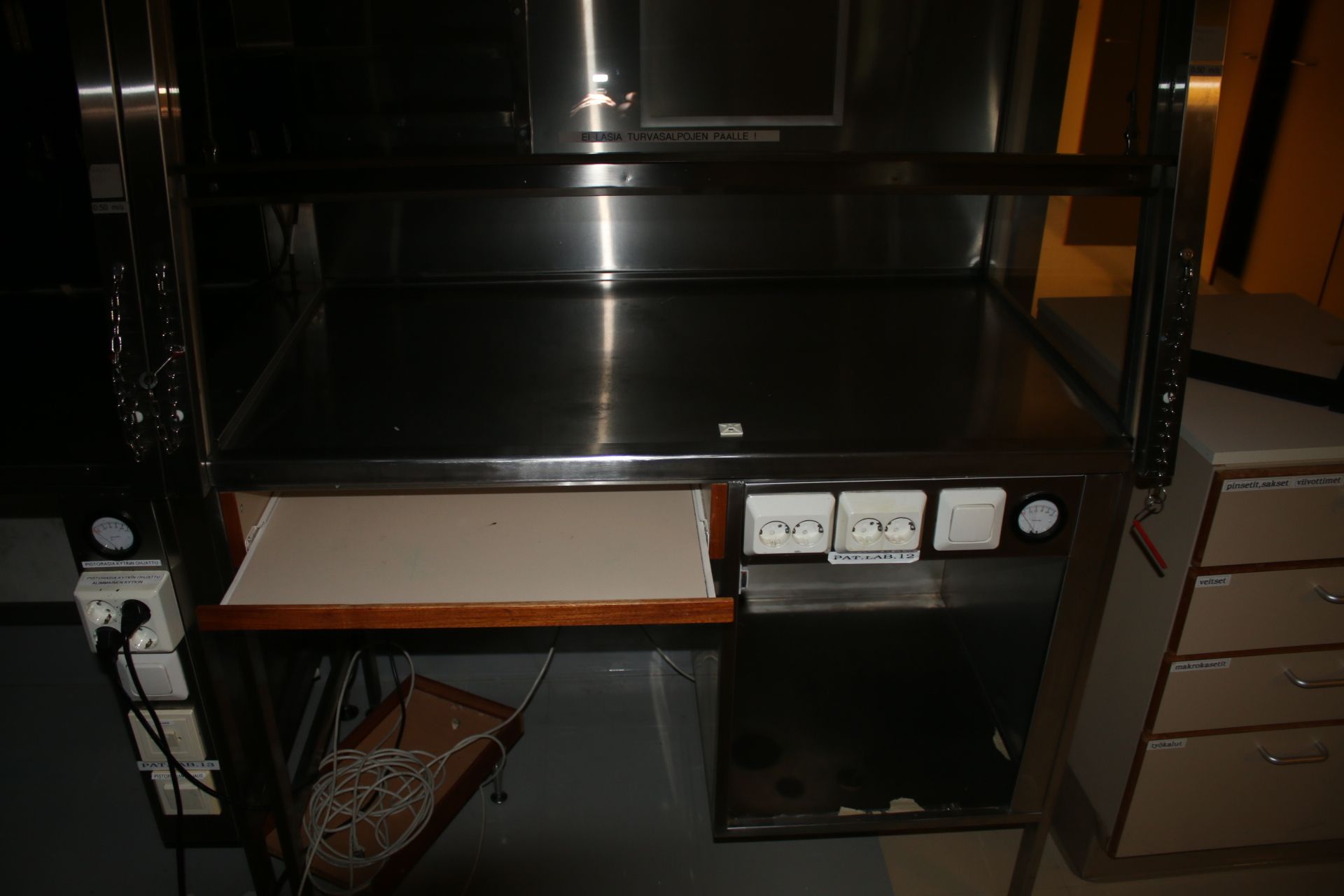 Image 12/17