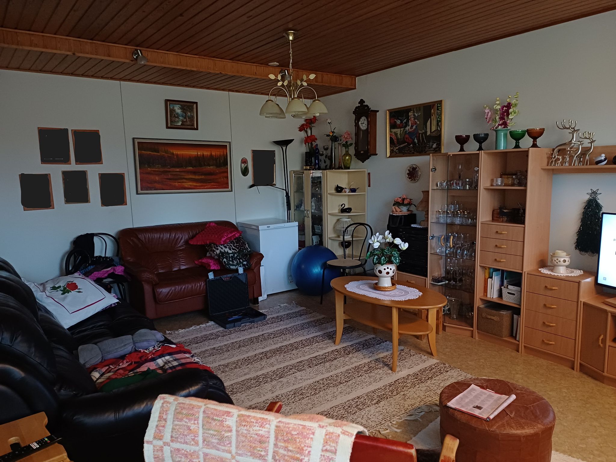 Image 8/14