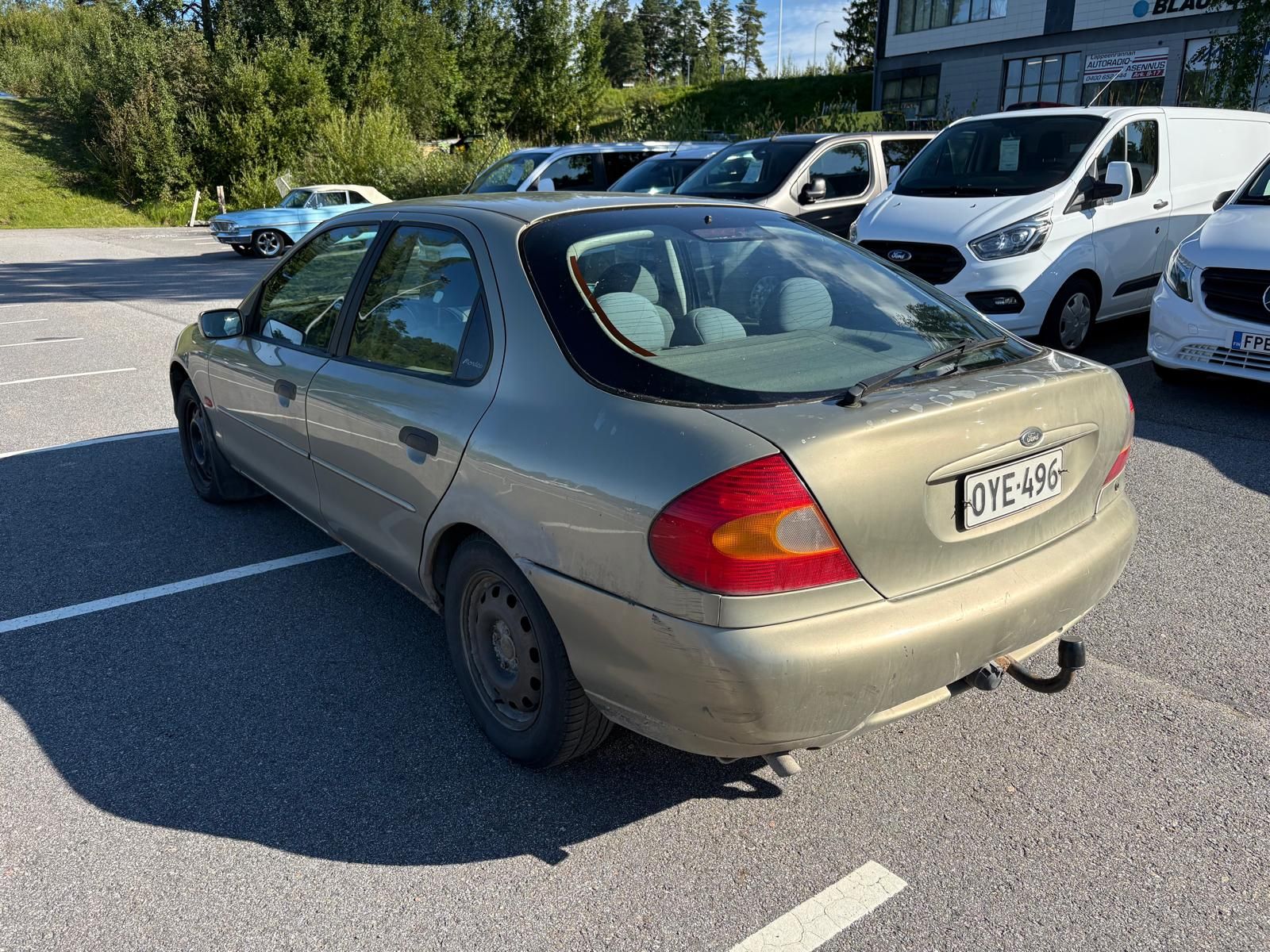 Image 6/30