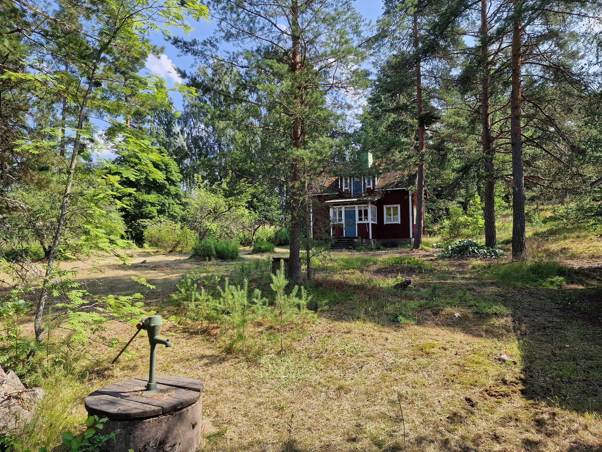 Image 14/37