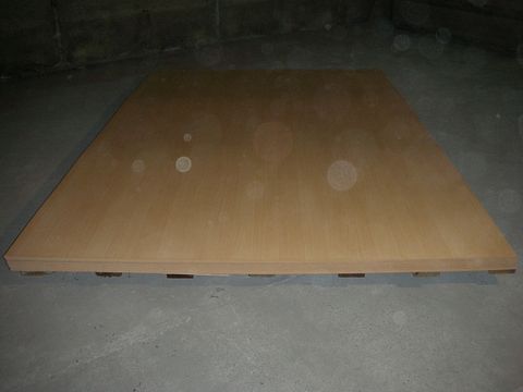 Image 2/4