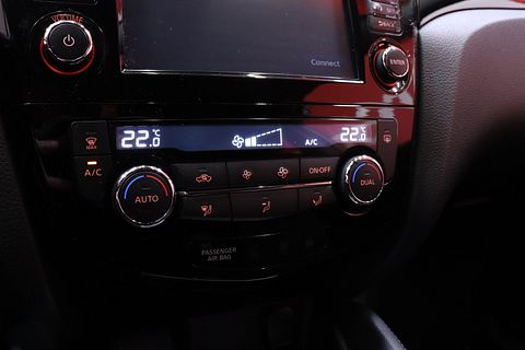 Image 25/49