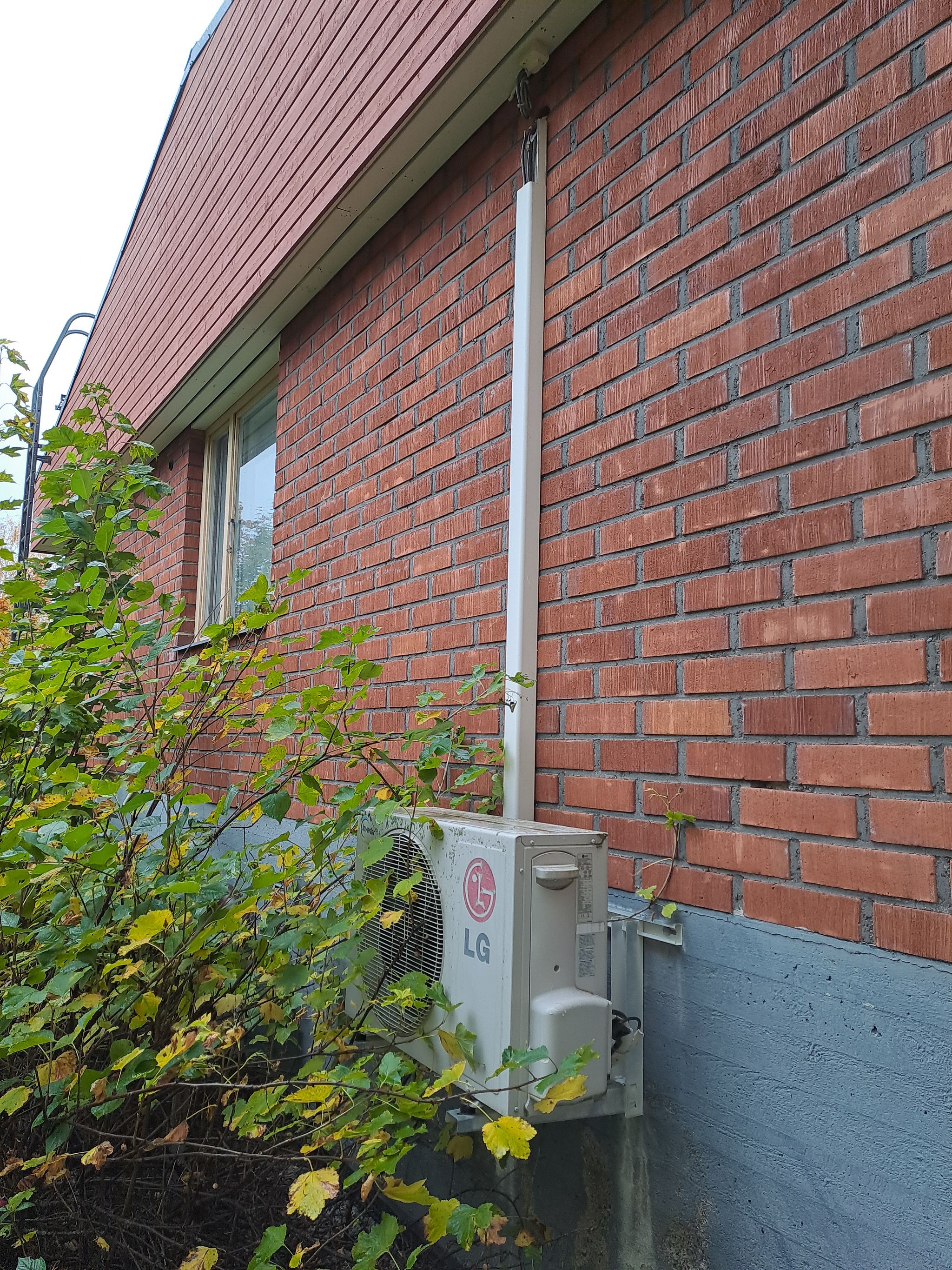 Image 9/66