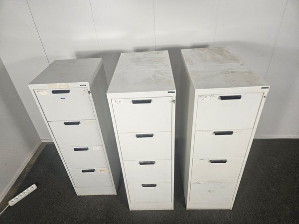 Image 3/13
