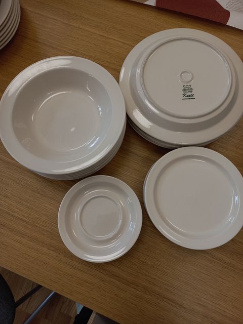 Image 3/4