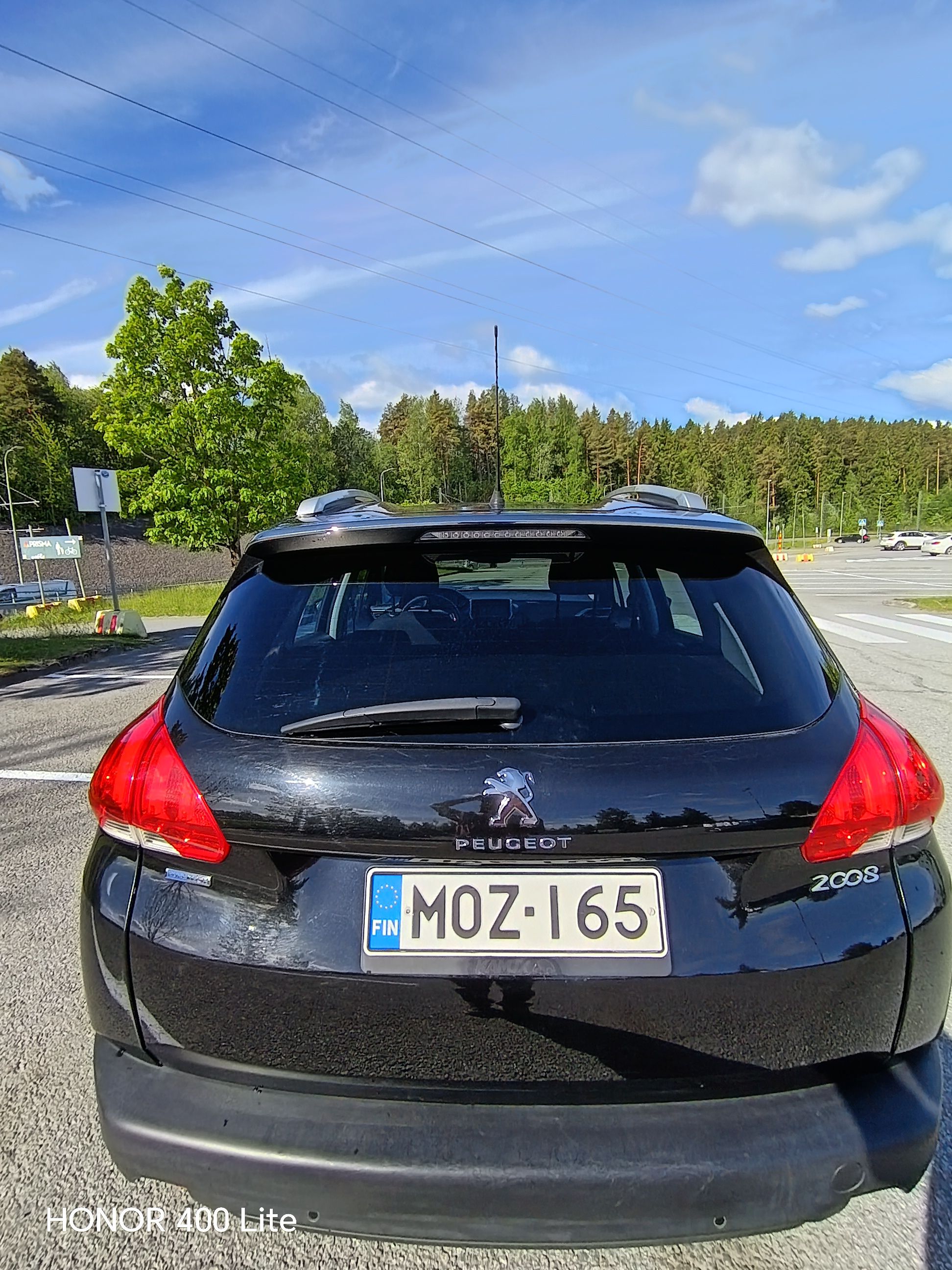 Image 7/12