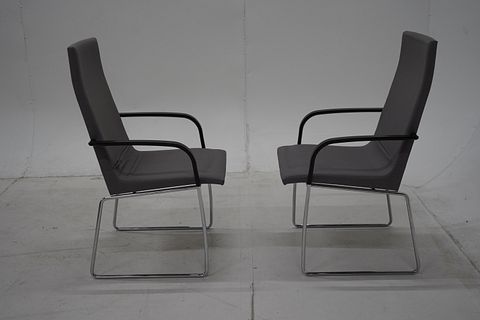 Image 3/9