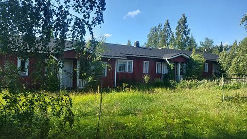 Image 8/28