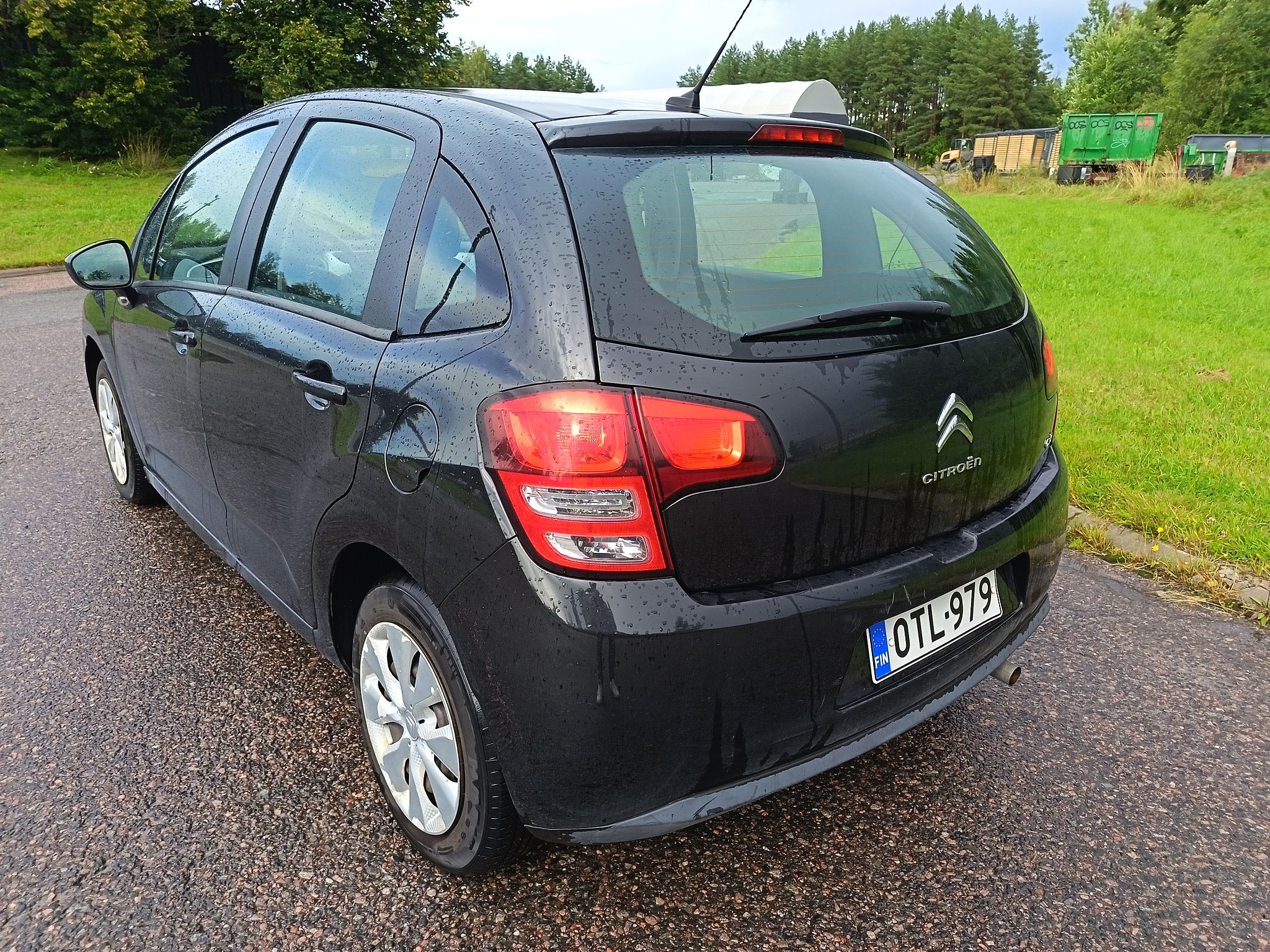 Image 3/20