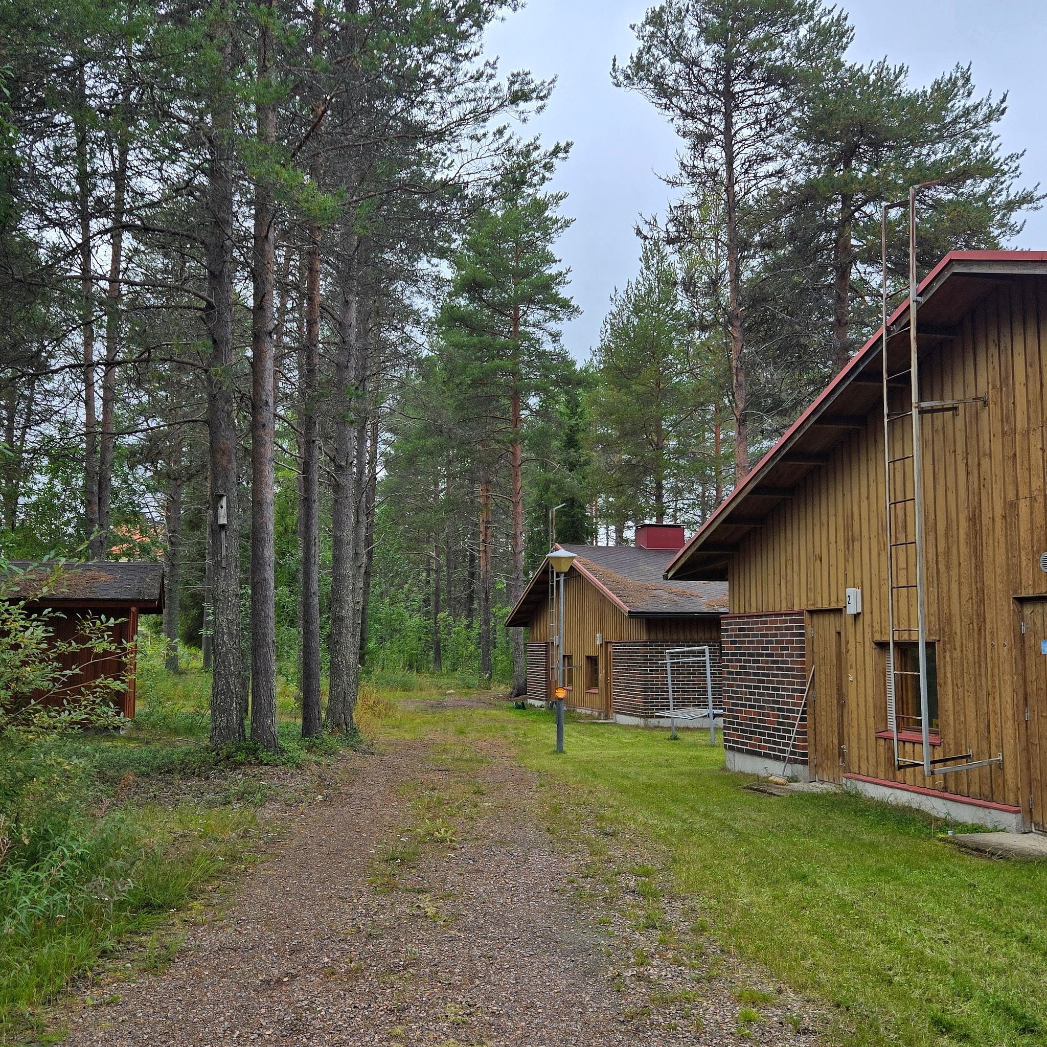 Image 3/18