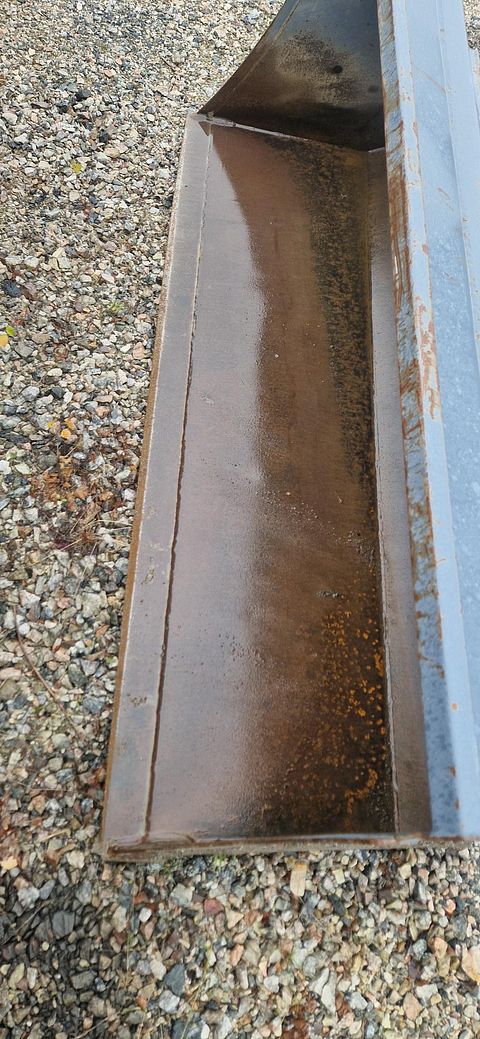 Image 5/8