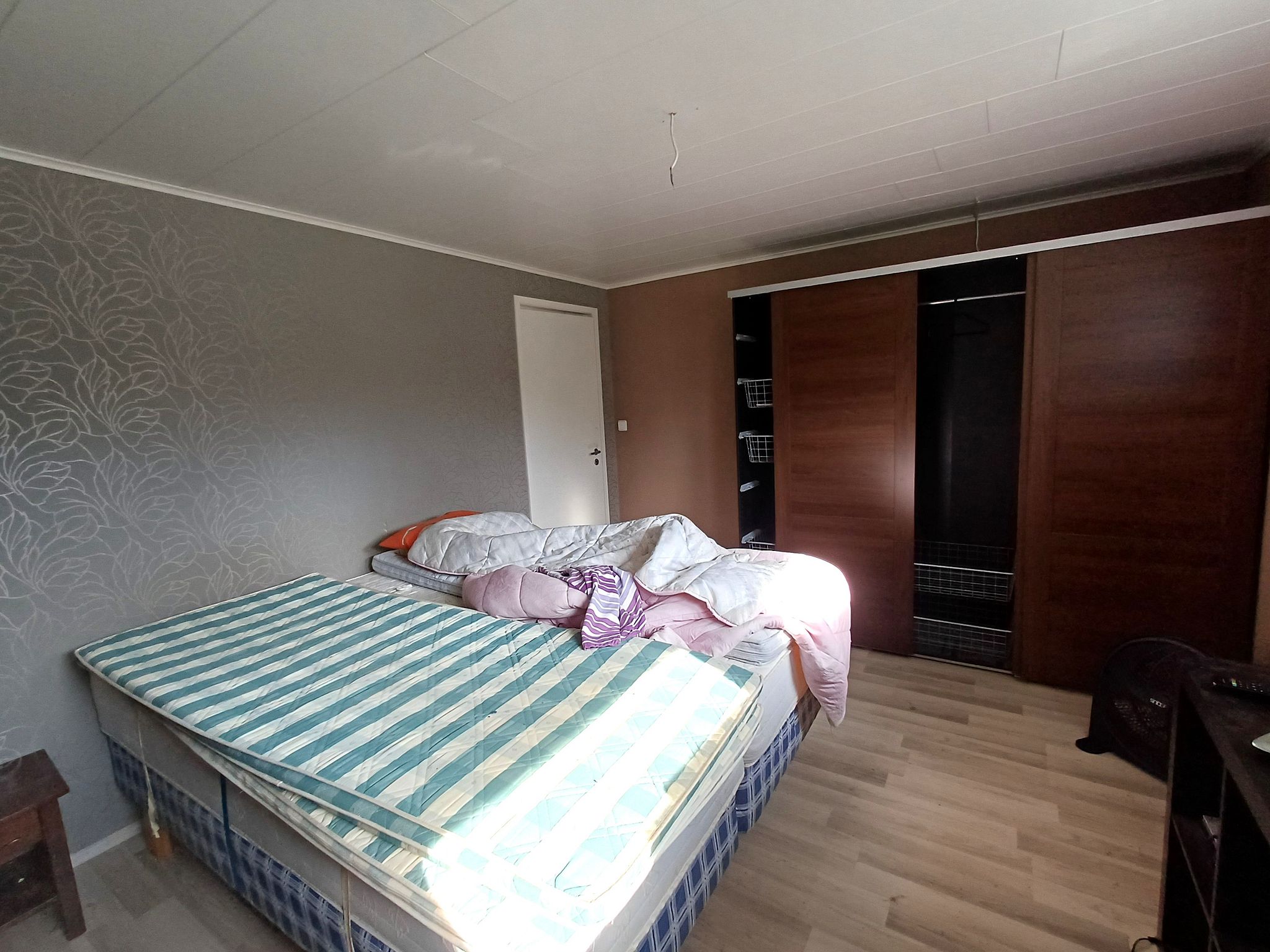 Image 11/21
