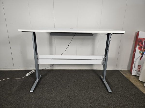 Image 1/5