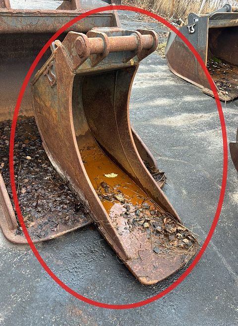 Image 1/5