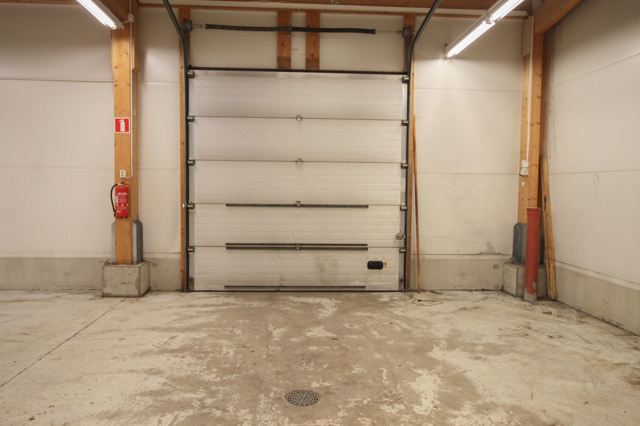 Image 33/38
