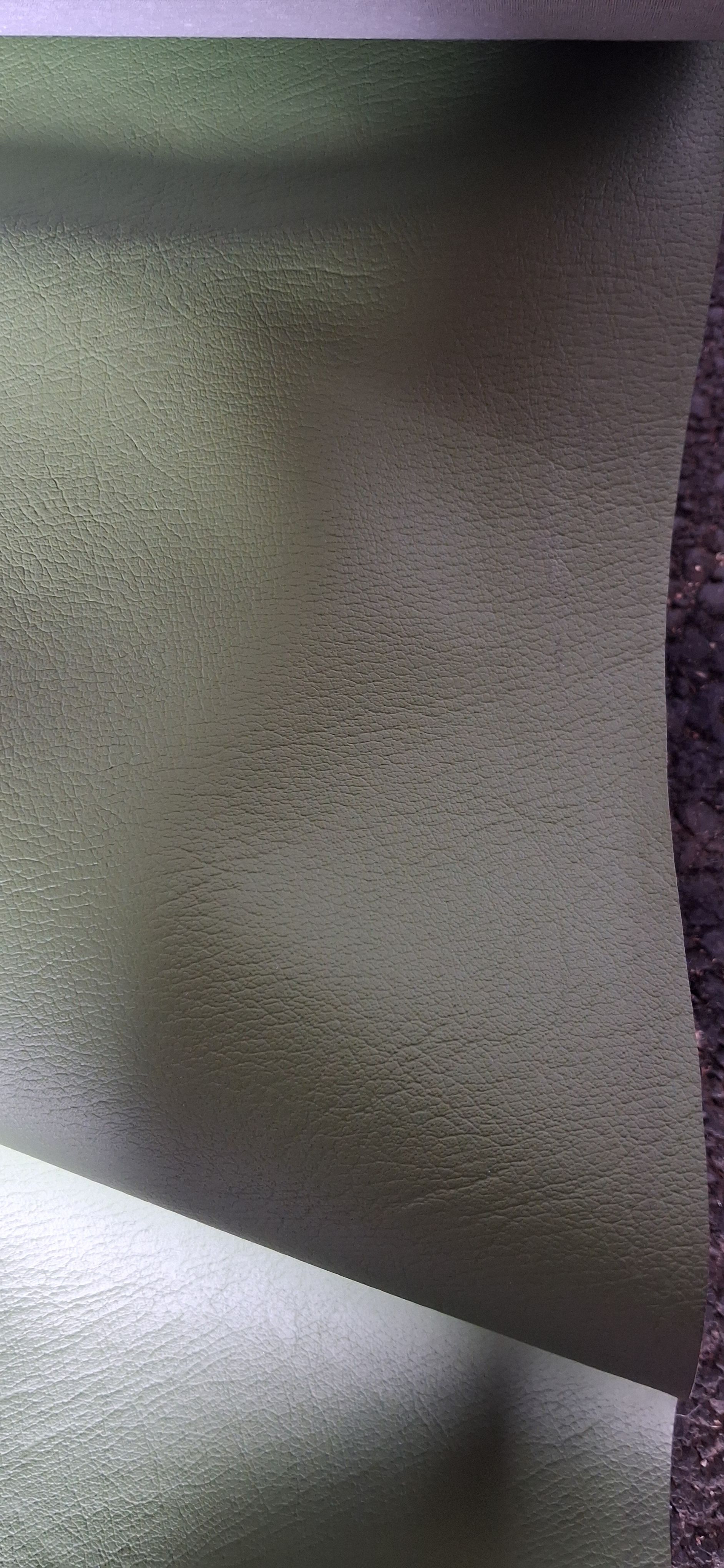 Image 3/7