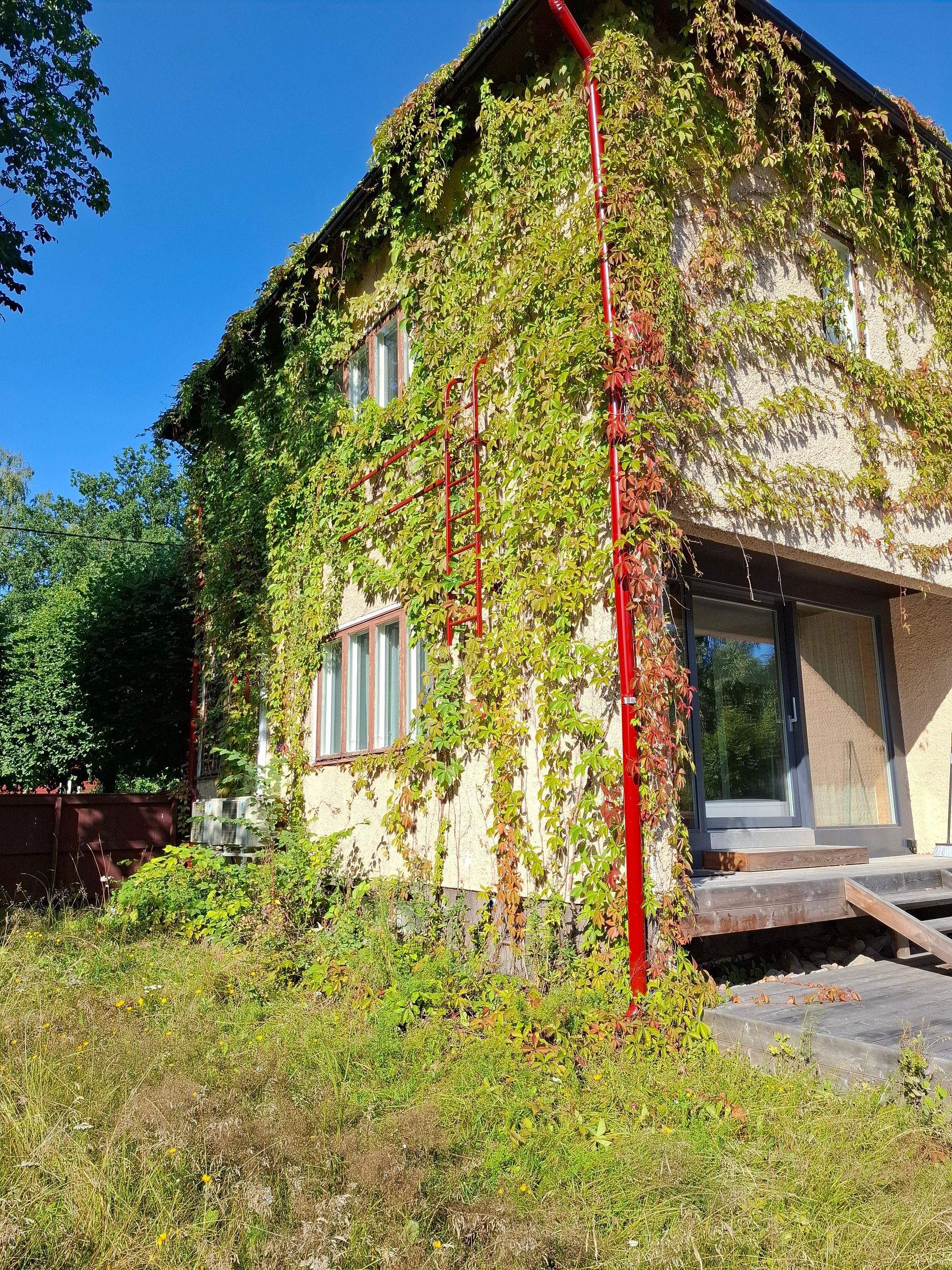 Image 4/26