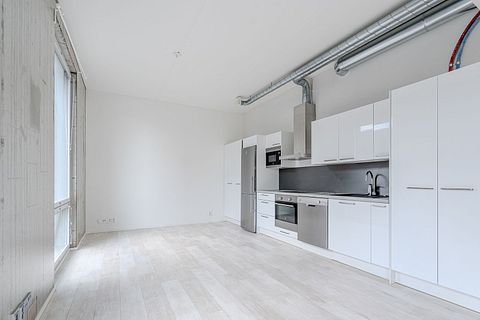 Image 11/21