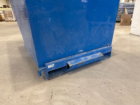 Image 5/12