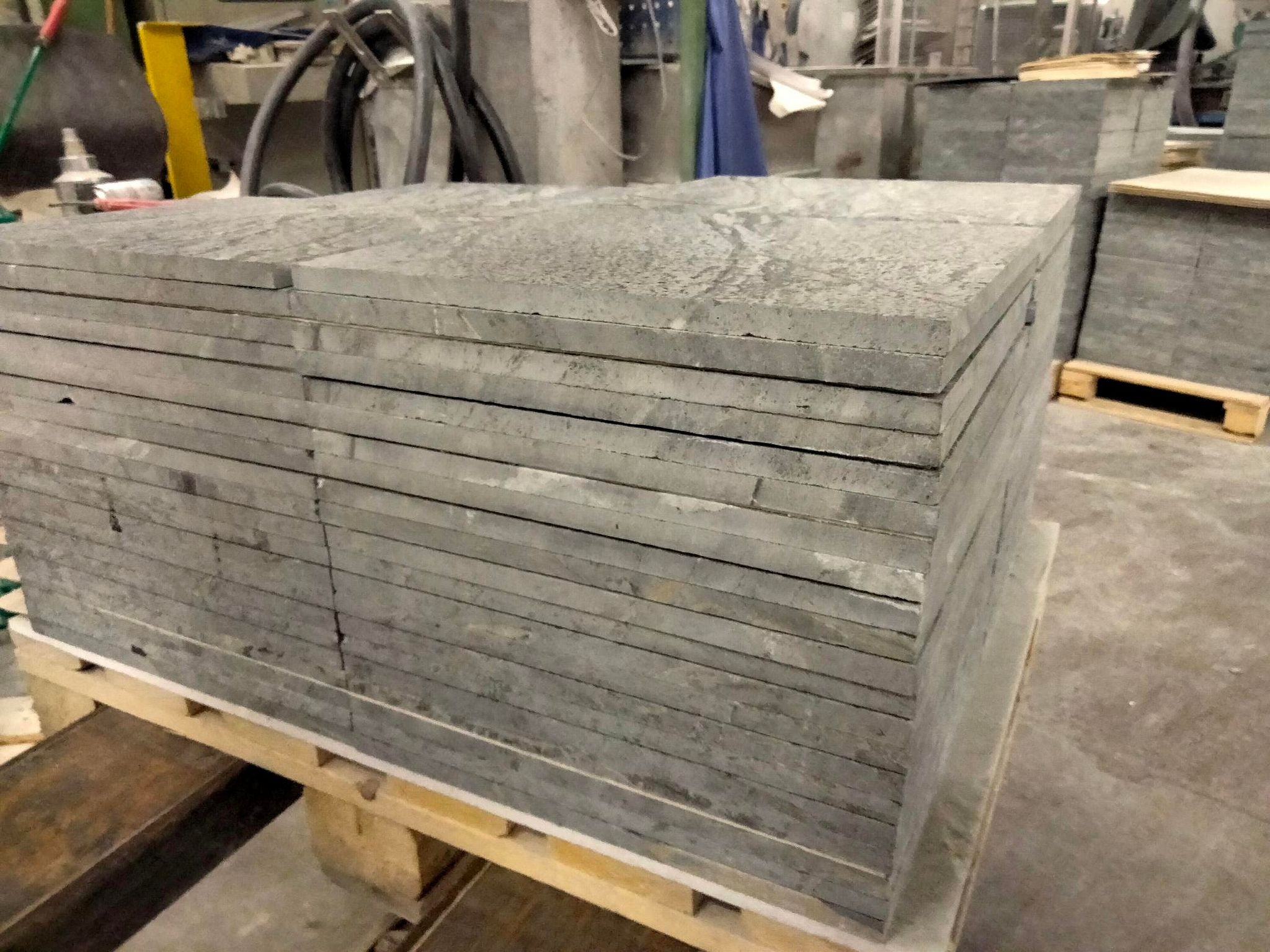 Image 8/8