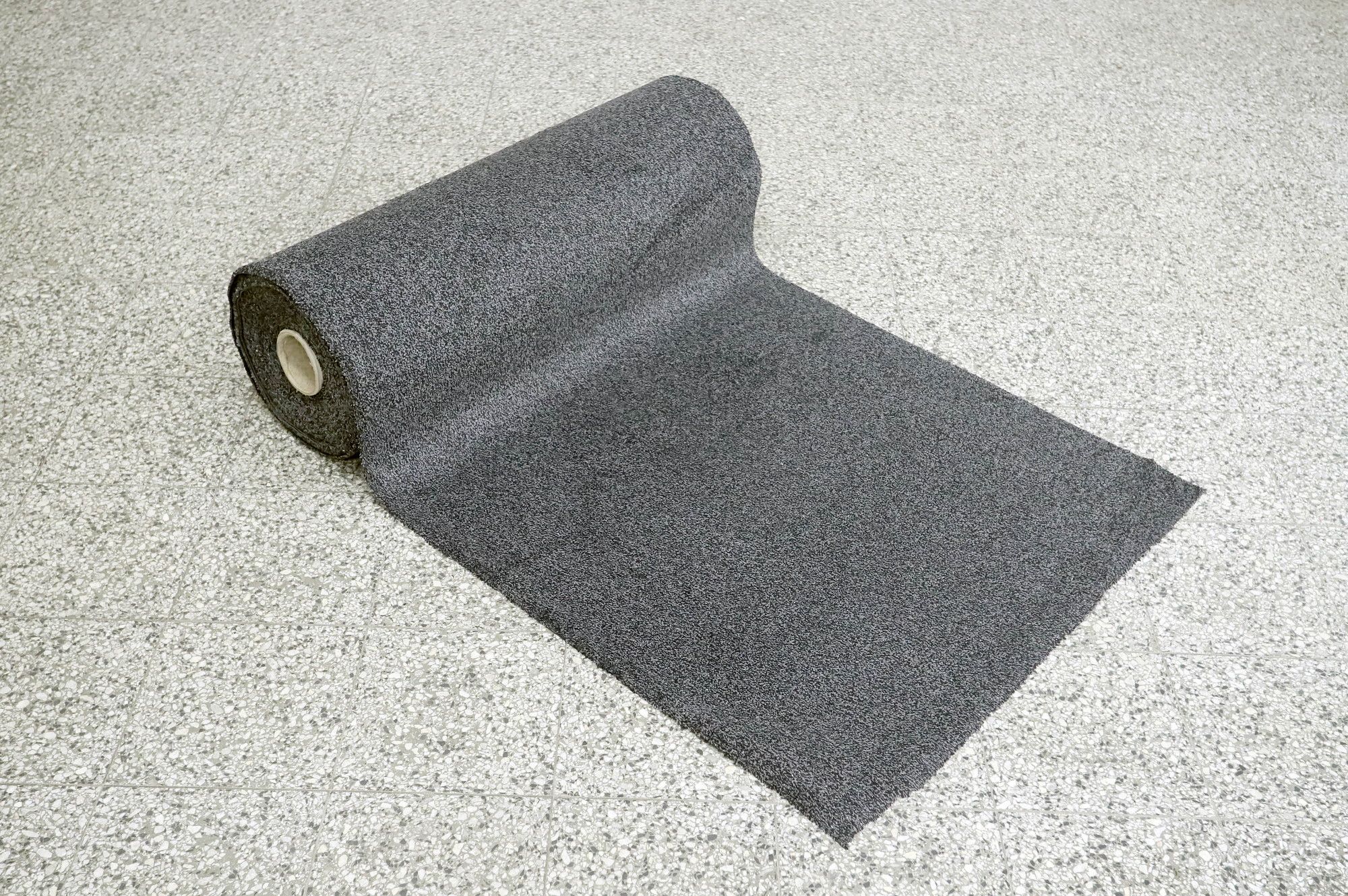 Image 2/9
