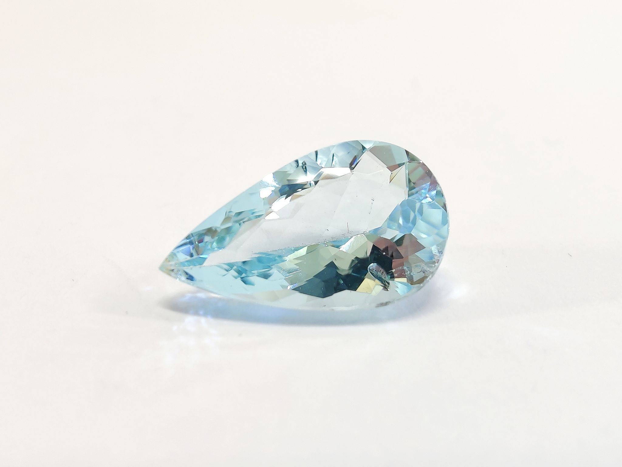 Image 4/10