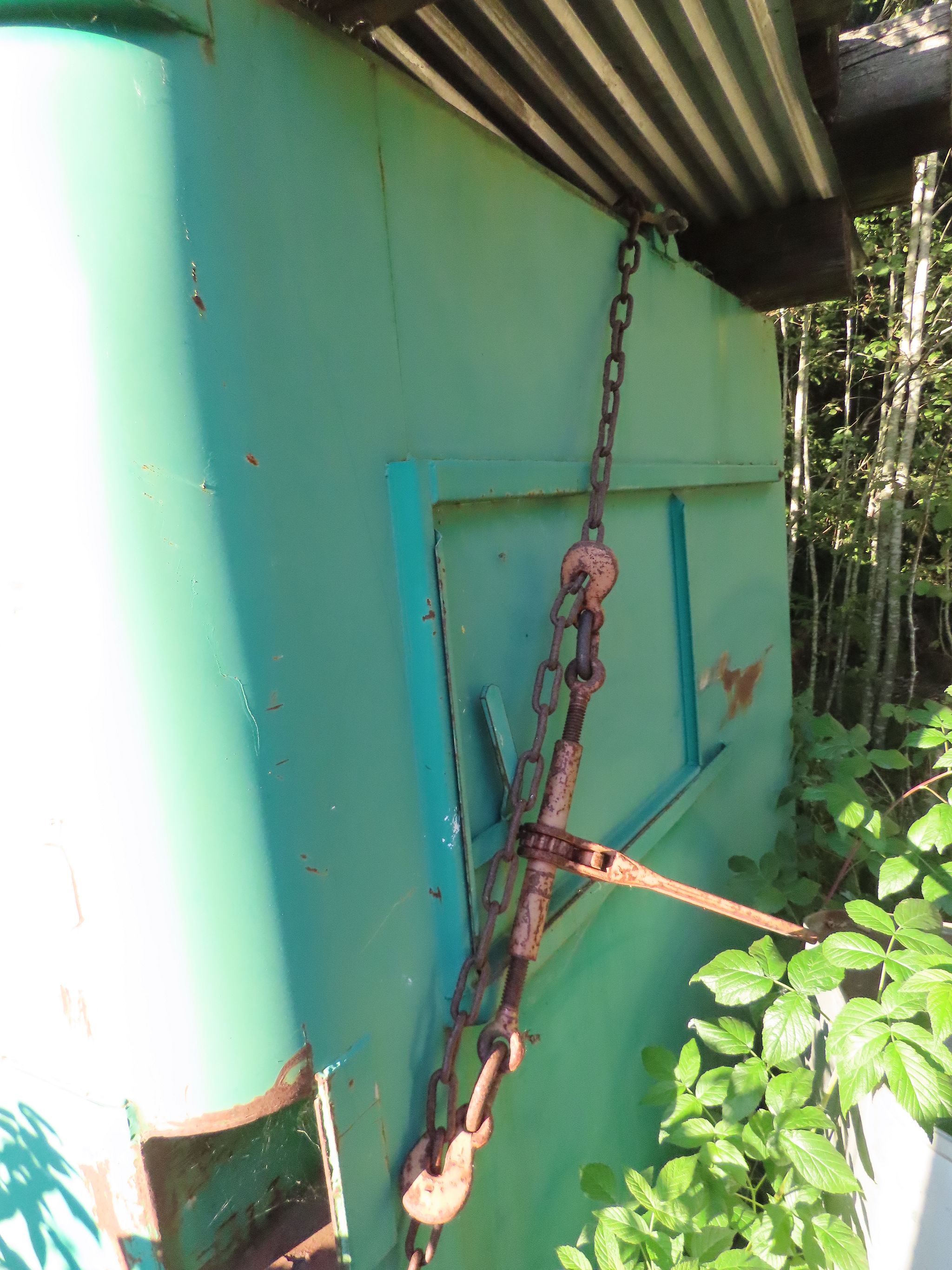 Image 4/4