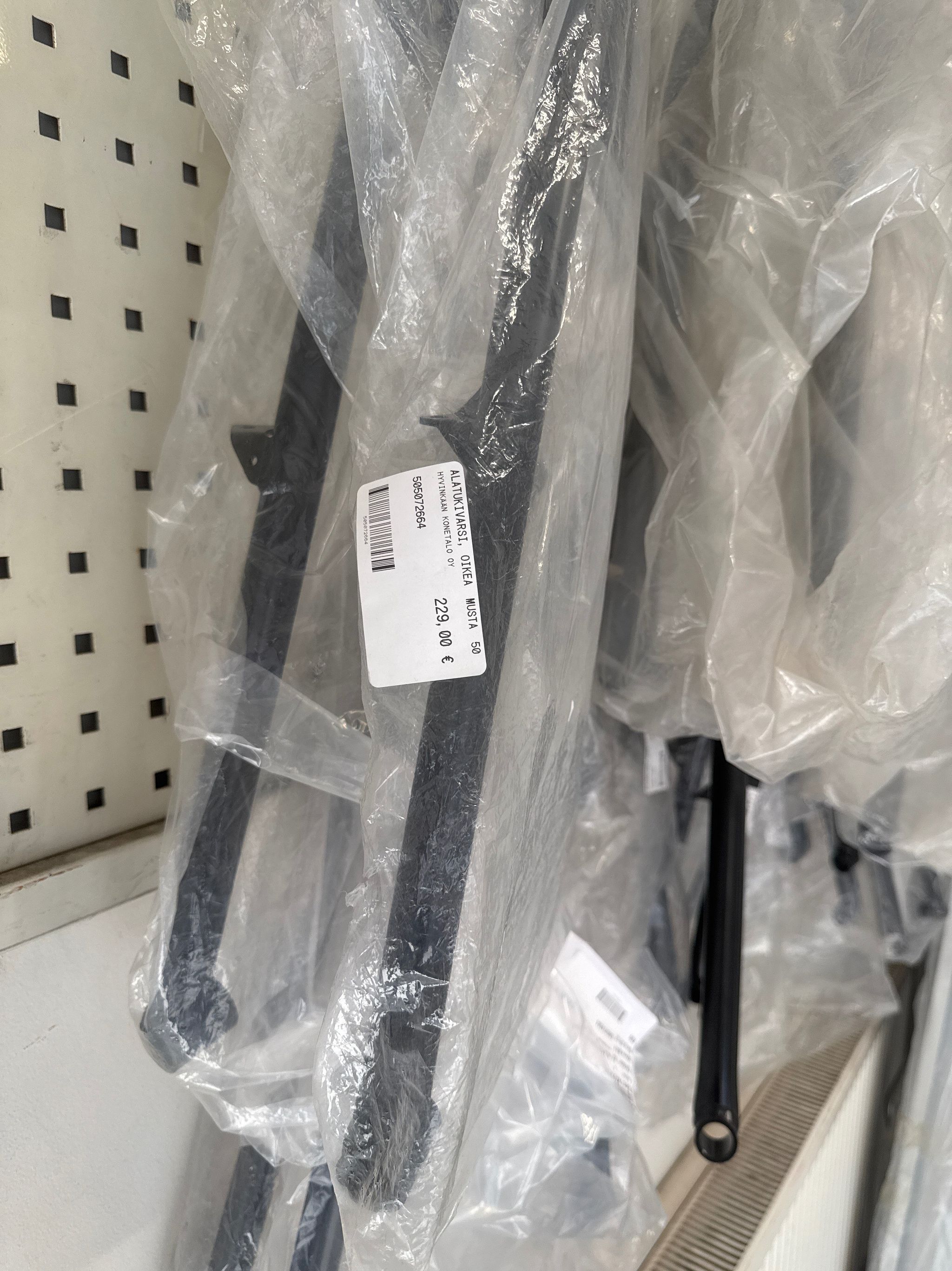 Image 11/36