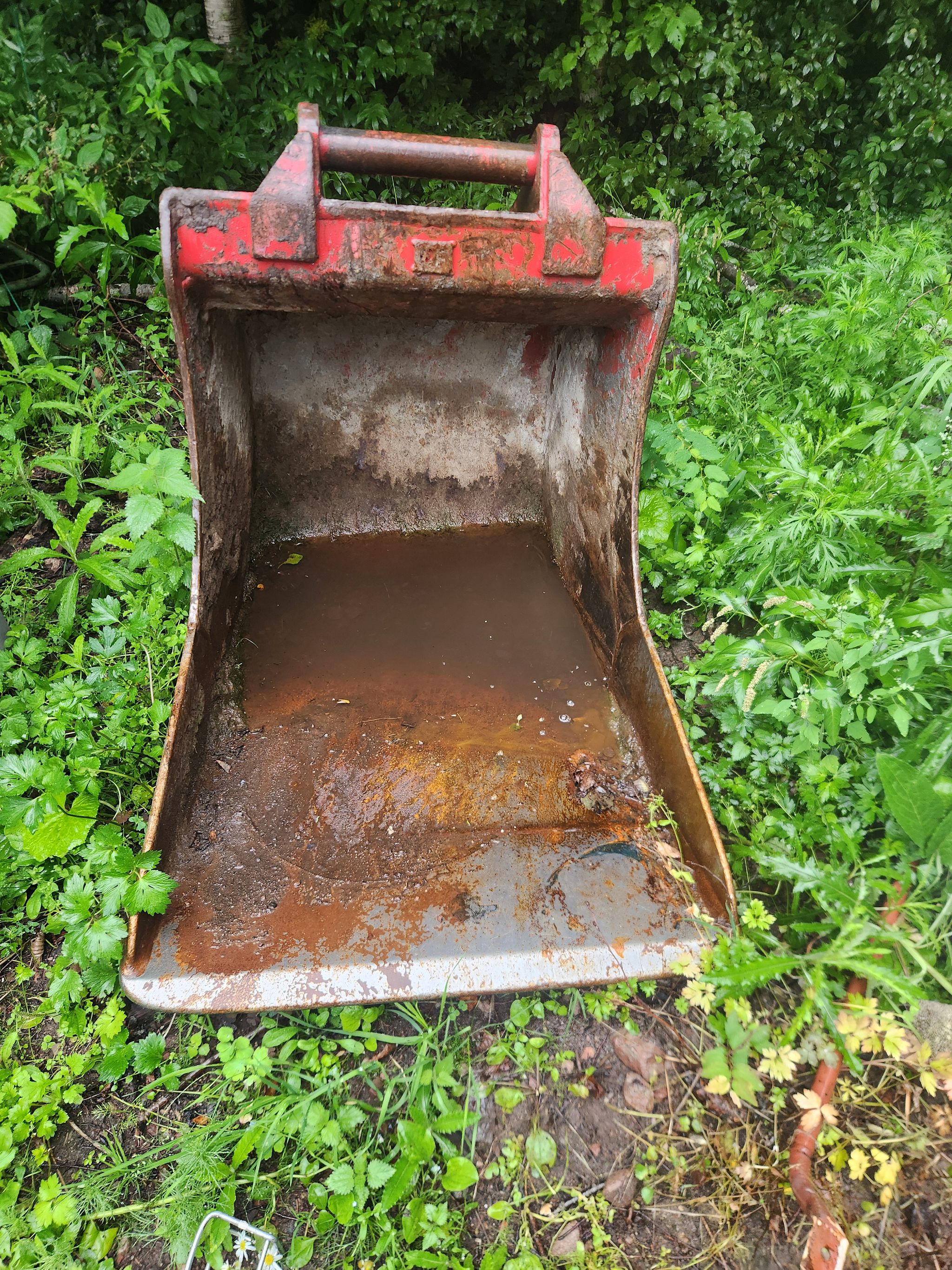Image 1/4