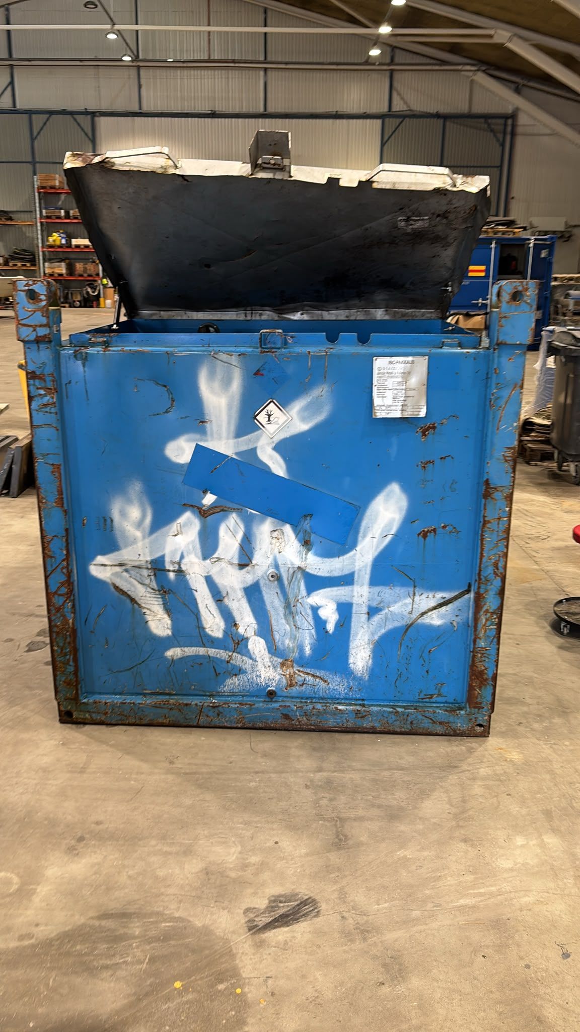 Image 5/6