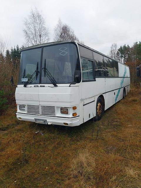 Image 1/12