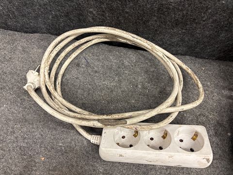 Image 21/56