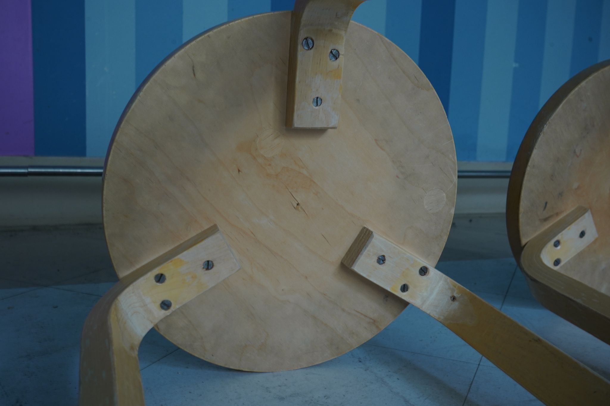 Image 8/10