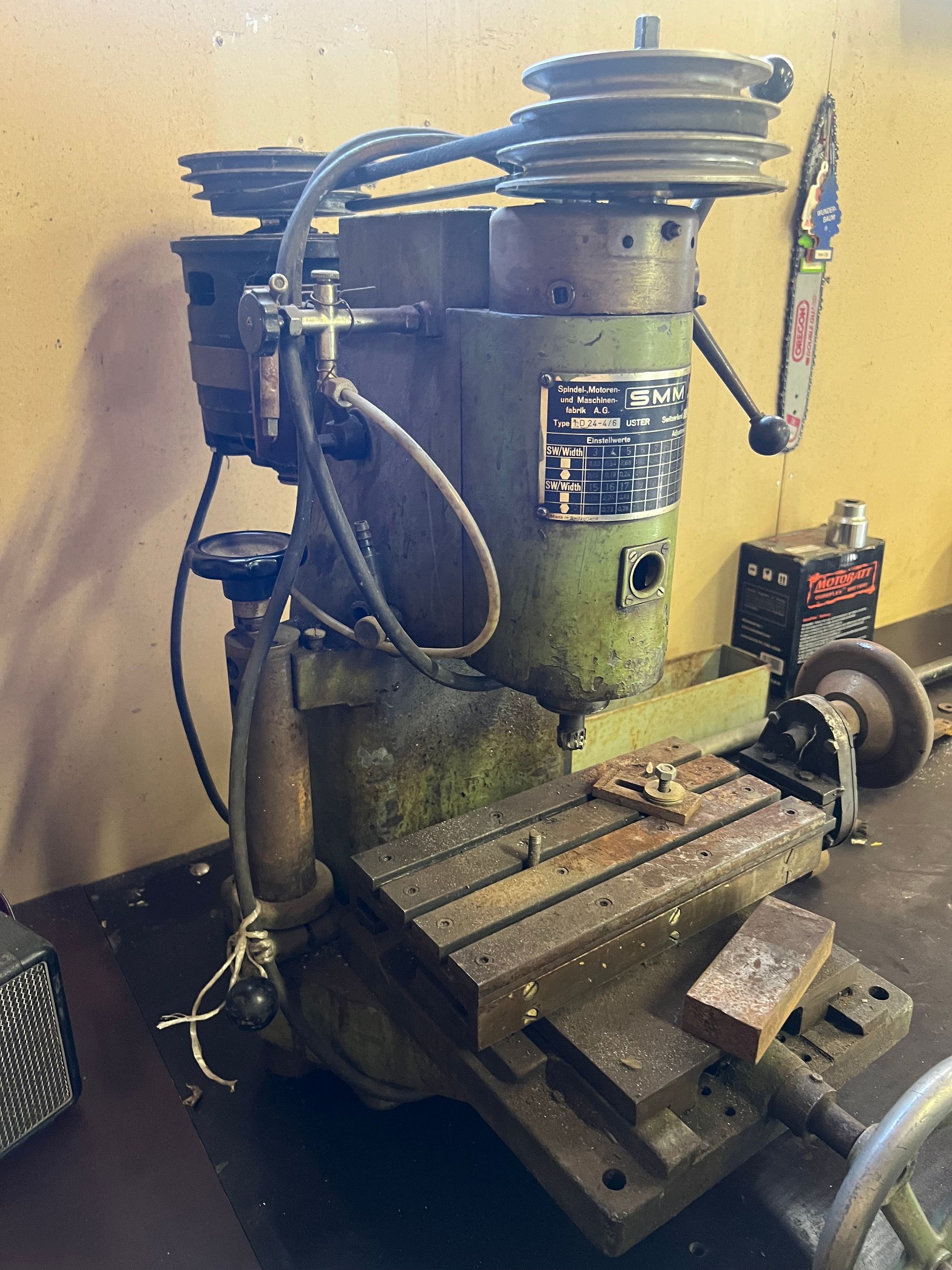 Image 3/3