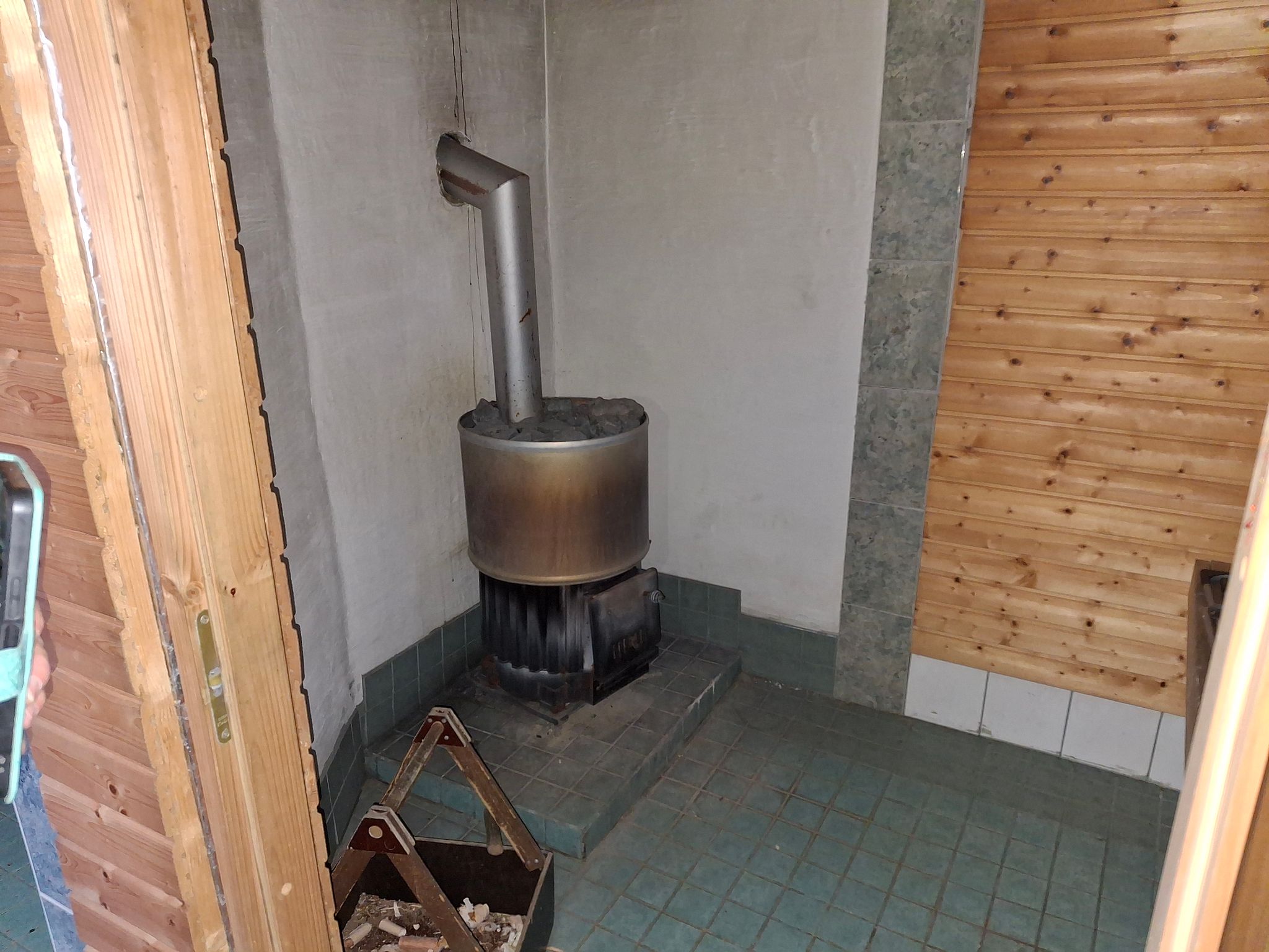 Image 19/27