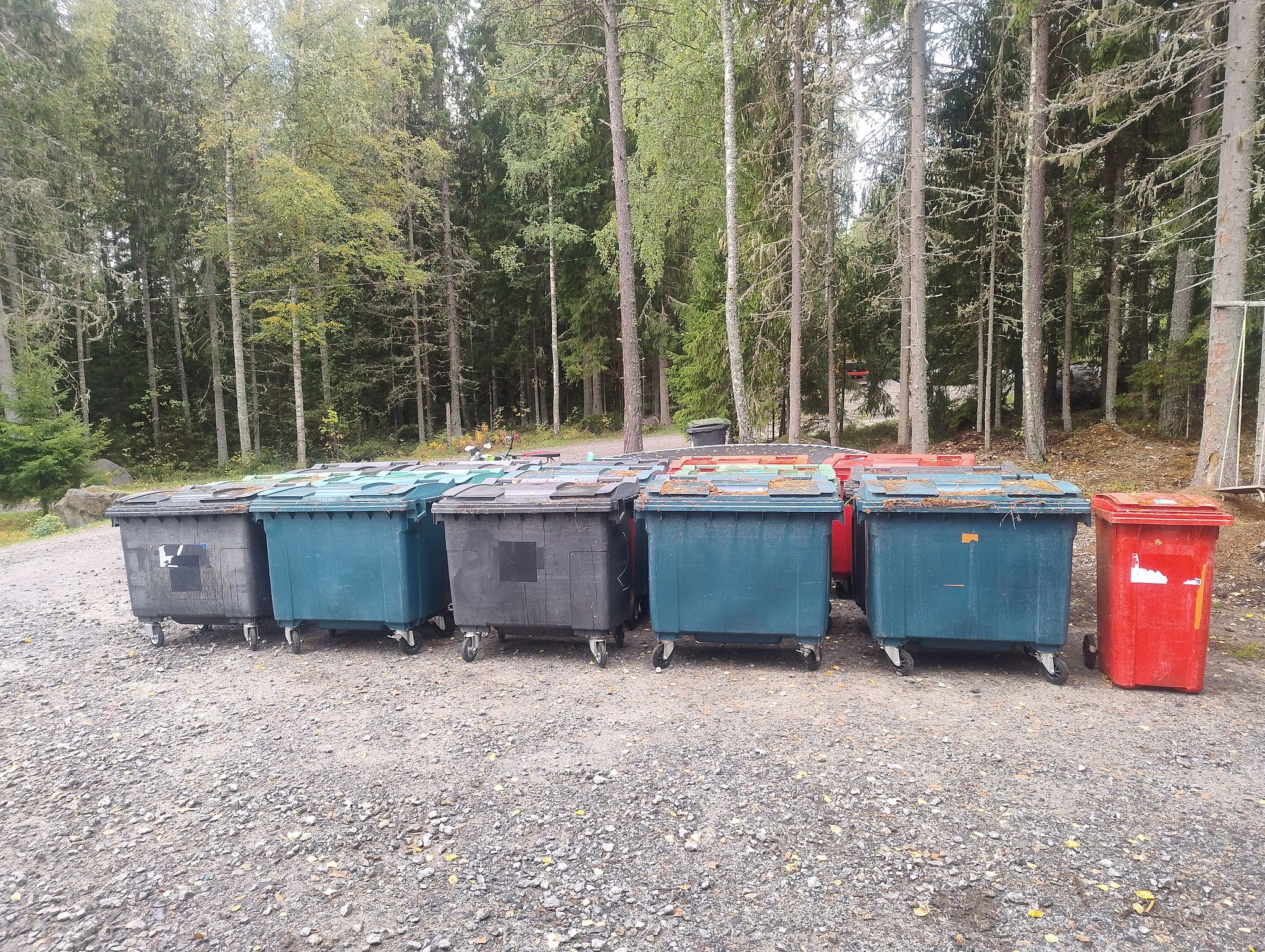 Image 1/2